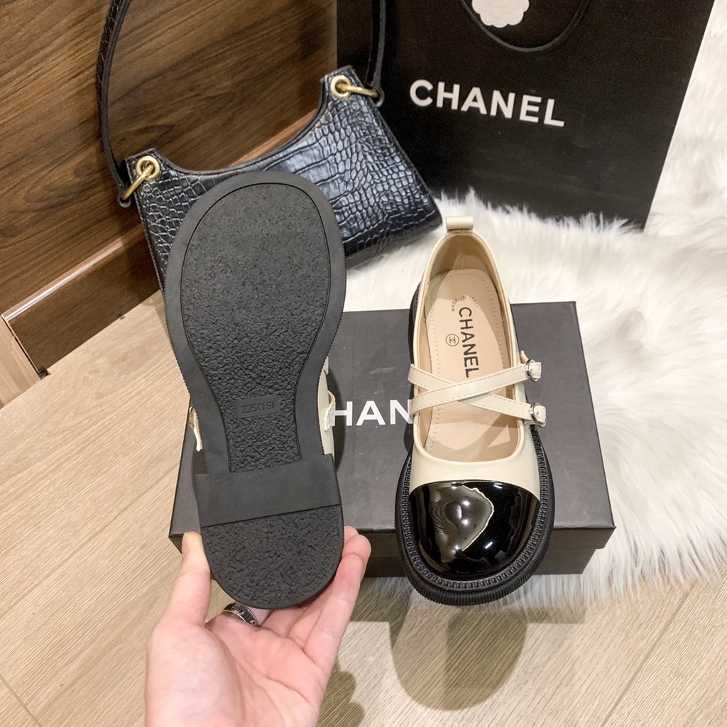 Mary JANES Giày Da Lộn Màu Be &amp; Khaki Không Hộp