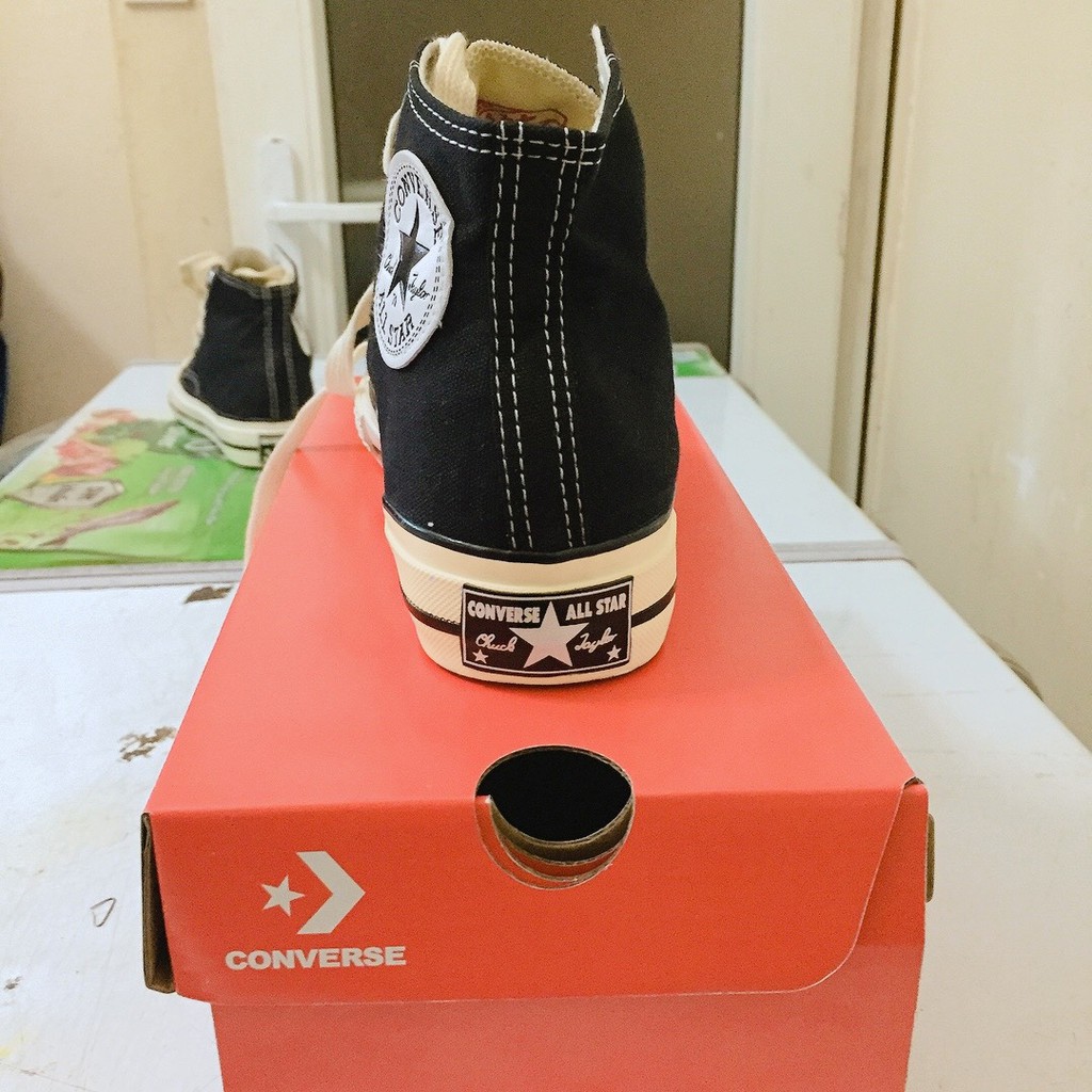 Giày thể thao nam nữ 1970s cao cổ CV1 đen trắng, đế cao màu kem, mũi giày bóng | BigBuy360 - bigbuy360.vn