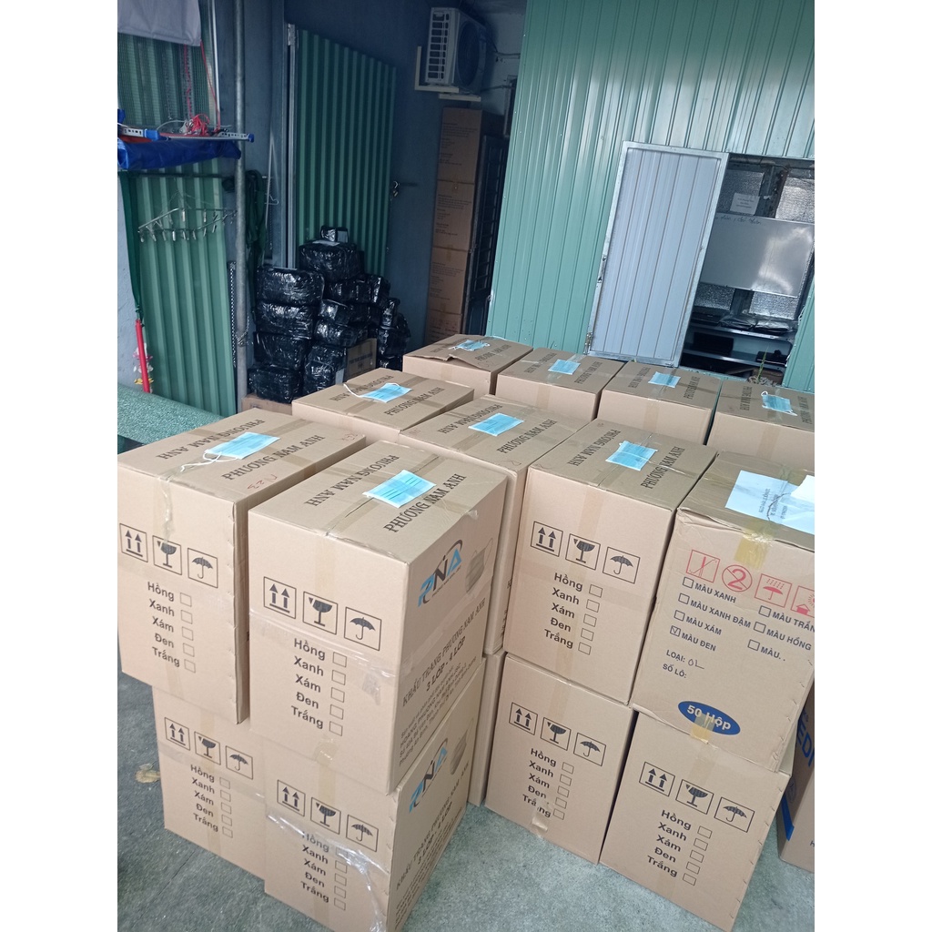 Khẩu Trang Y Tế 4 Lớp Có LOGO,Hộp 50 Chiếc Tác Dụng Kháng Khuẩn,Lọc Khói Bụi Độc Hại. | BigBuy360 - bigbuy360.vn