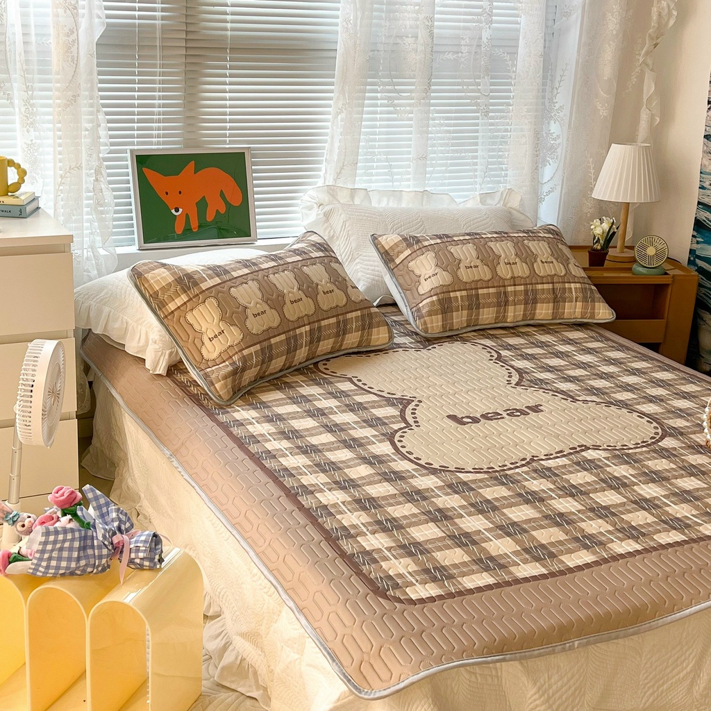 Chiếu điều hòa cao su non 9D M2T BEDDING Luxury vải lụa Tencel mềm mát - Mark Gấu bear cũ