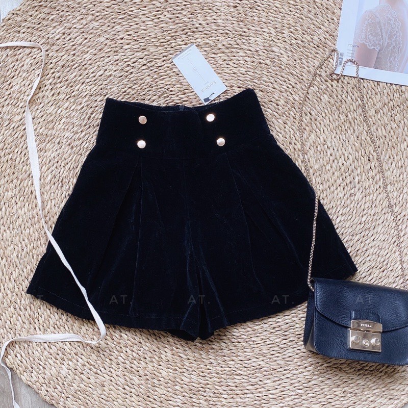 Quần Short Đùi Nhung BIG SIZE Phối Cúc Cạp Cao Ống Rộng Dáng Váy THUS639, Sooc Nữ Ngắn Vải Tuyết Nhung Mềm Mịn THUS639