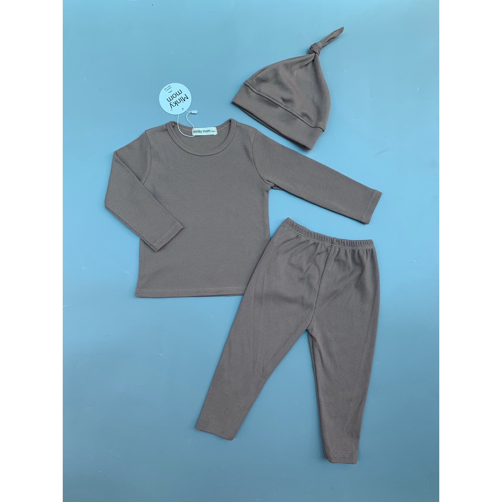 Bộ quần áo dài tay thu đông cho bé trai và bé gái Minky Mom, quần cạp cao chất liệu mềm mại cho bé thoải mái vui chơi