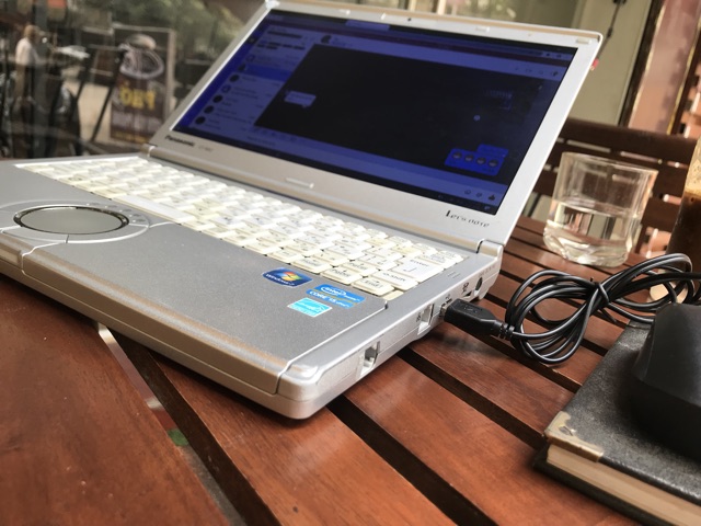 Laptop cũ panasonic CF-NX2 core i5 3320M ram 4G HDD 250 12 inch