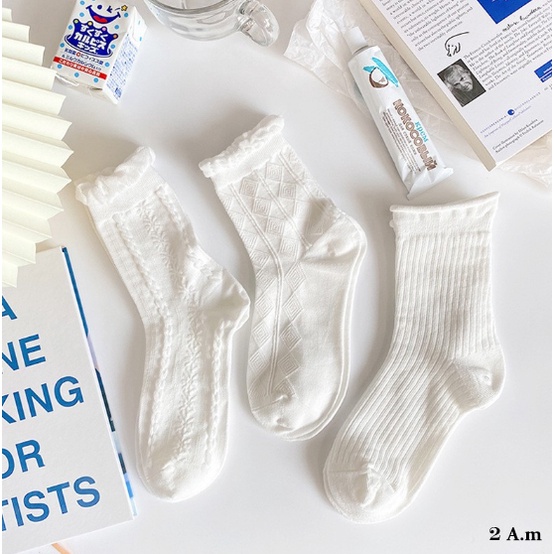 Tất Vớ Cổ Cao Nữ Cotton Tone Trắng Thời Trang Unisex Hàn Quốc