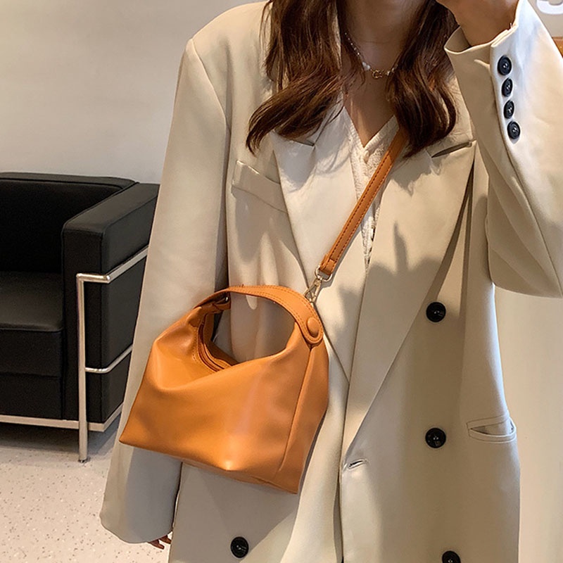 Túi Đeo Chéo Nhỏ Nhắn Dễ Phối Đồ Thời Trang Cho Nữ