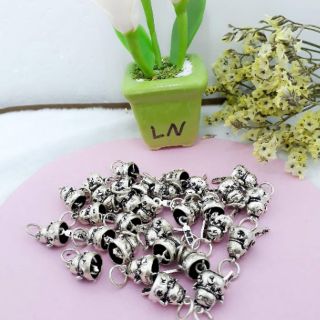 Charm mèo thần tài bạc