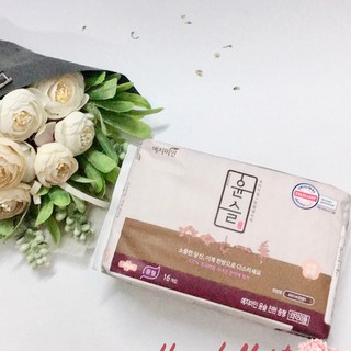 Băng vệ sinh thảo dược Yejimiin Plus cotton Rich ngăn ngừa viêm phụ khoa