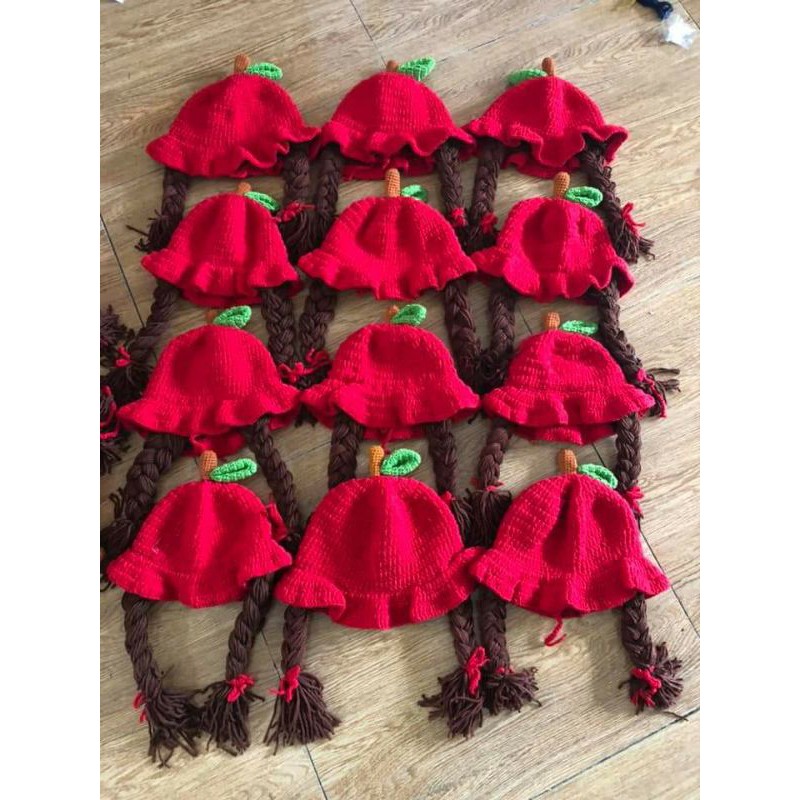 Nón mũ len mềm Táo Đỏ kèm bím tóc giả cho bé (4-8 tháng)