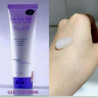 Sữa rửa mặt Huyền Cò