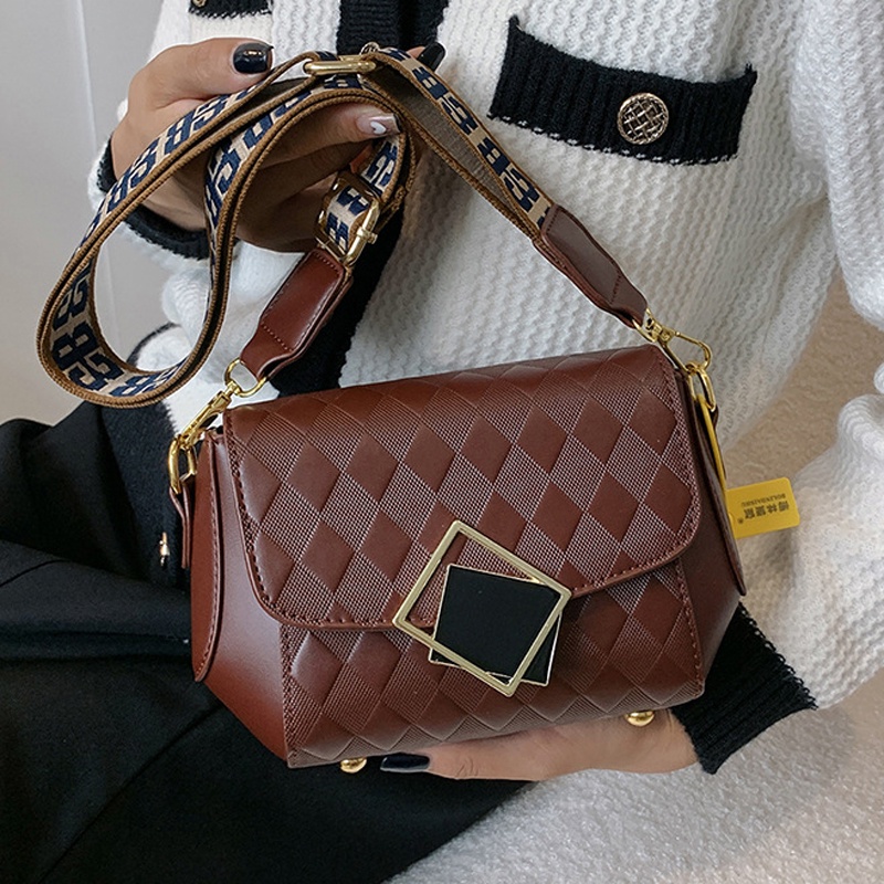 Túi Vuông Nhỏ Đựng Đồ Lót Phong Cách Phương Tây Dễ Phối Đồ Cho Nữ