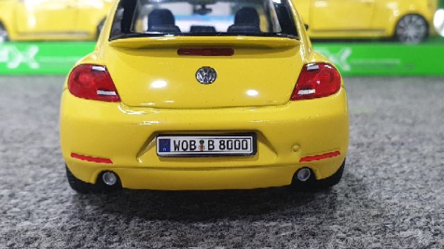 Xe mô hìnhVolkswagen Beetle 2013&lt;br&gt;Tỉ lệ : 1:24 Hãng sản xuất : Welly ( Vàng )