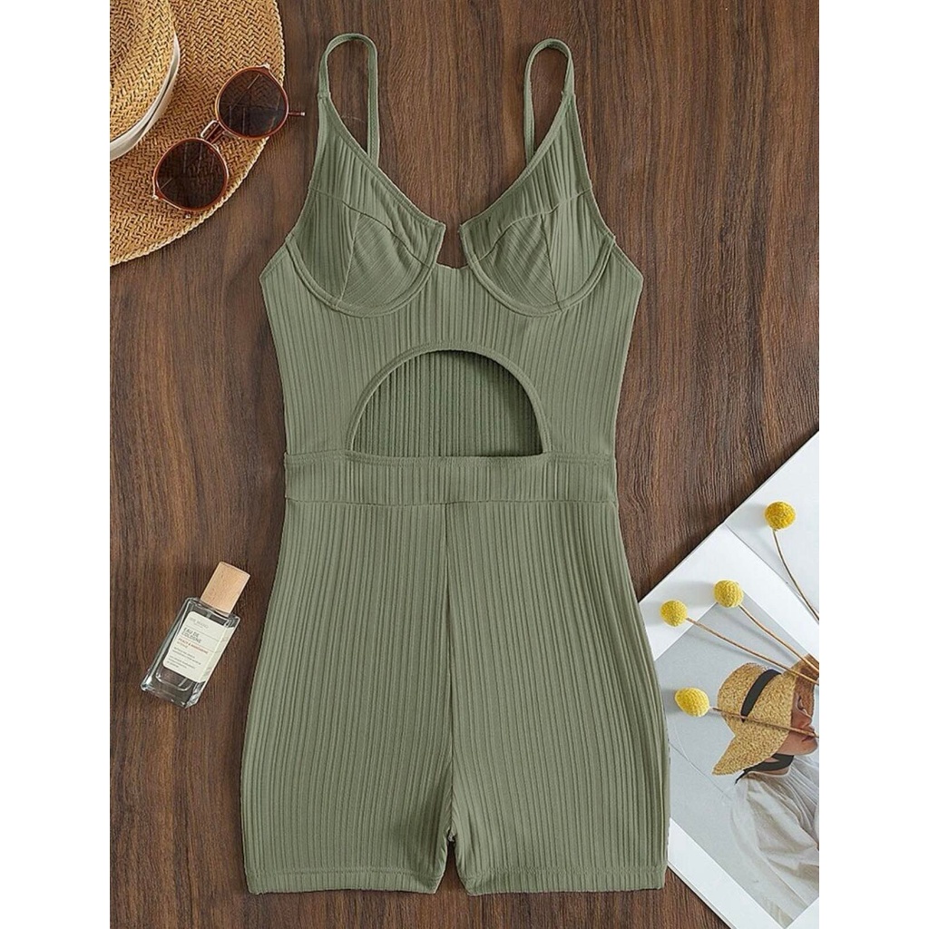 Swimsuit có gọng kiểu dáng quần đùi