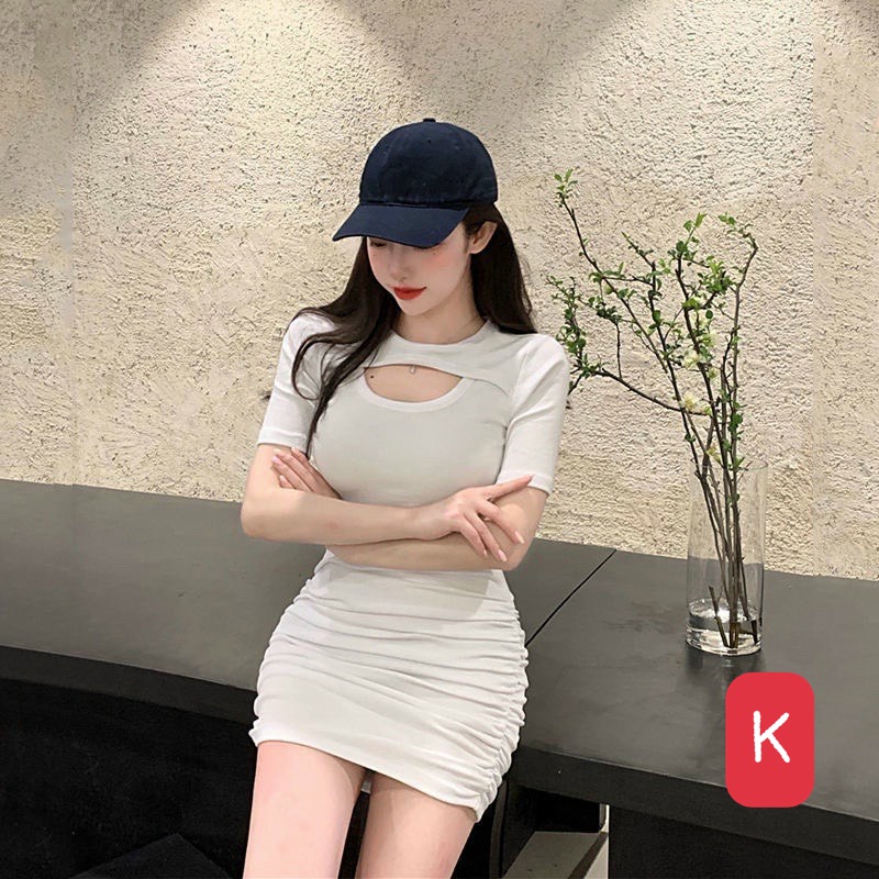 Đầm khoét ngực tay ngắn cổ tròn ôm body dáng ngắn mẫu mới