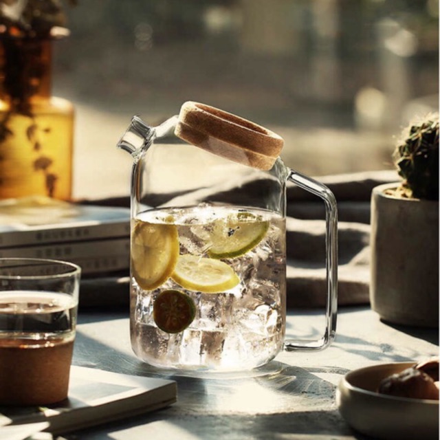 Bình nước thuỷ tinh nghiêng 1l