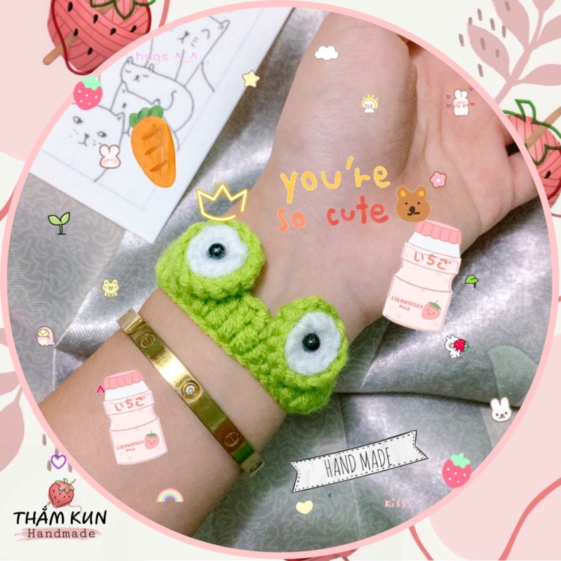Vòng tay heo, ếch, cà rốt, thỏ, gấu đan len handmade