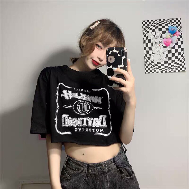 Áo croptop form rộng in hình vuông chữ cực xinh , chất thun coton mềm mịn dày dặn
