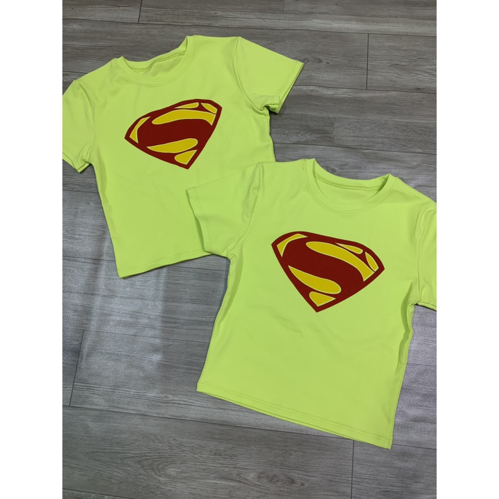 Áo croptop ôm body siêu nhân và bí ngô cực xinh