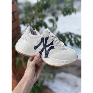 Giày thê thao gc ny đen lót hoa form cứng cáp dày dặn chuẩn 1;1