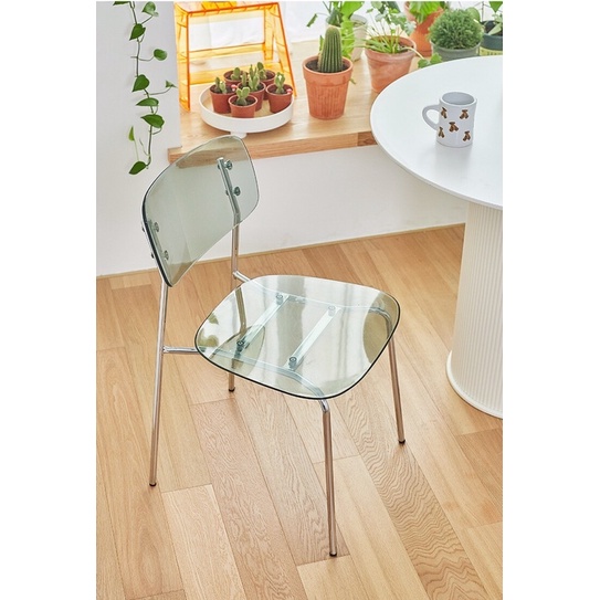 Ghế tựa lưng thư giãn acrylic trong suốt phong cách hiện đại