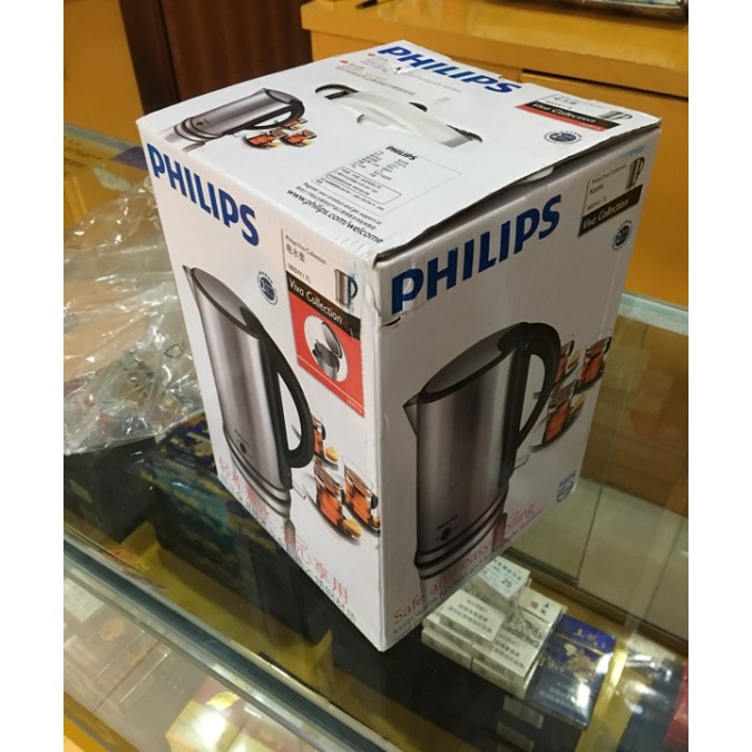 Ấm đun nước siêu tốc Philips HD9316