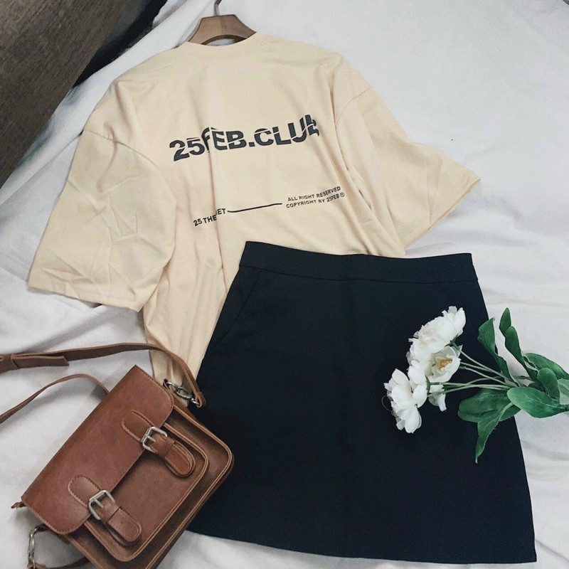 Set áo thun màu nude kèm chân váy chữ A có túi hai bên