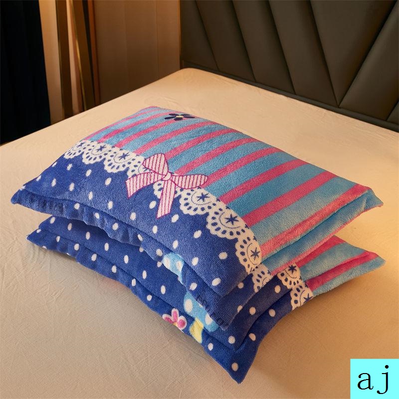 Cặp vỏ gối bằng vải nỉ lông cừu san hô giữ ấm kích thước 48X74