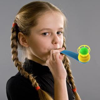Đồ chơi thổi bóng bằng nhựa cho bé