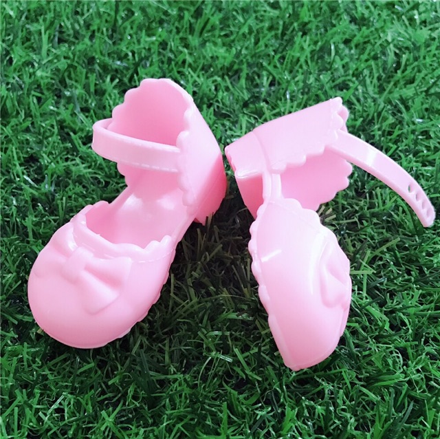 Giầy búp bê 60cm - 2 đôi