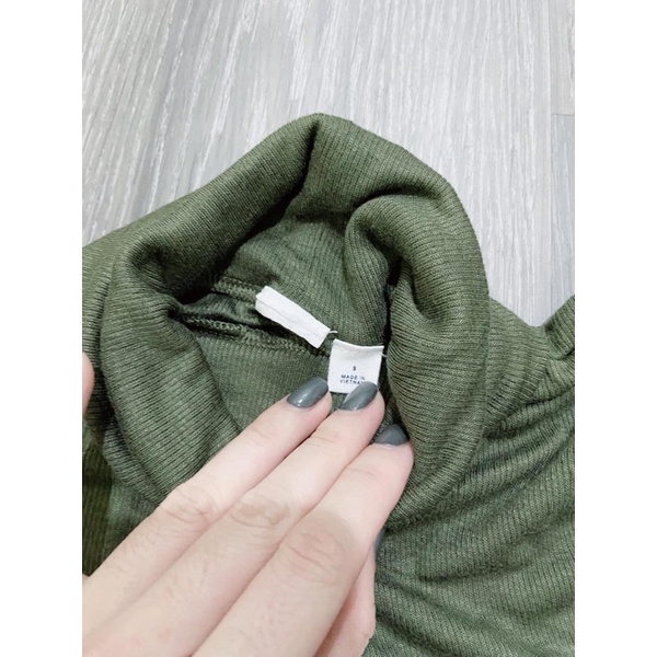 Váy cổ lọ len tăm xuất dư xịn hãng G.A.P