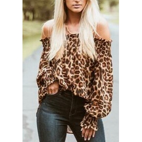 Áo kiểu trễ vai tay dài họa tiết da báo thời trang cho nữ