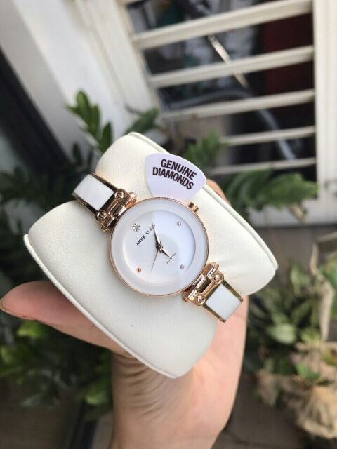 Đồng hồ nữ Anne klein AK/1980WTRG dạng kiềng đá trắng tiểu thư size 28mm