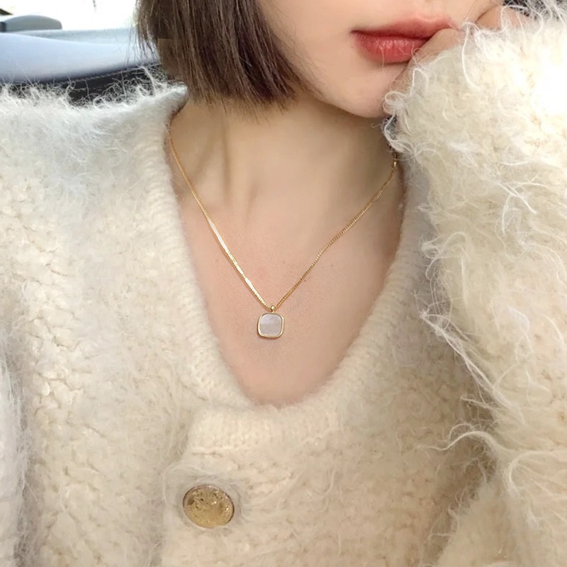 Vòng cổ mặt hình vỏ sò thời trang sang trọng cho nữ