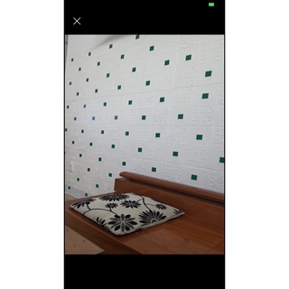 Xốp dán tường Hoa Văn Tim