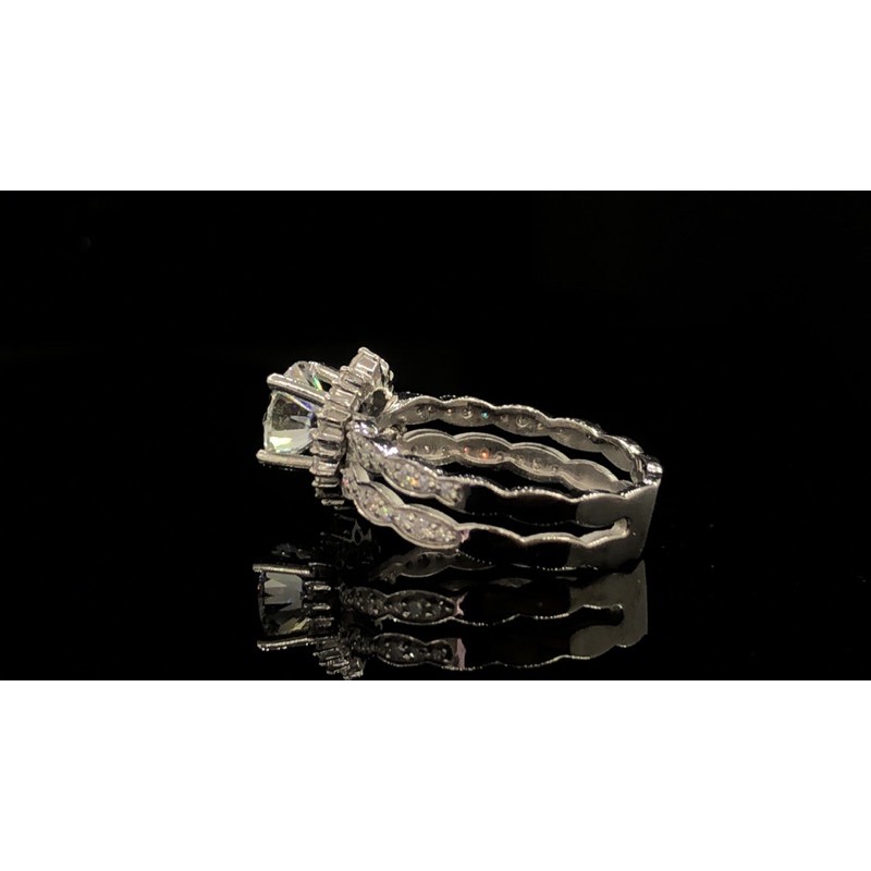 Nhẫn FULL Moissanite: Viên chủ Moissanite 7,2ly kiểm định+Viên tấm Moissanite; Chất liệu: Bạc mạ b.ạch k.im