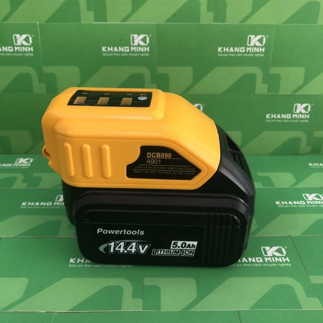Adaptor Dewalt, Out Usb 5V 2.1A, có đèn Led, dùng với pin Dewalt 14.4V - 20V