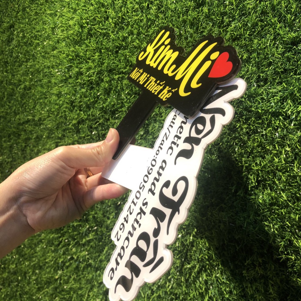 Bảng hiệu cầm tay thiết kế theo yêu cầu | BigBuy360 - bigbuy360.vn