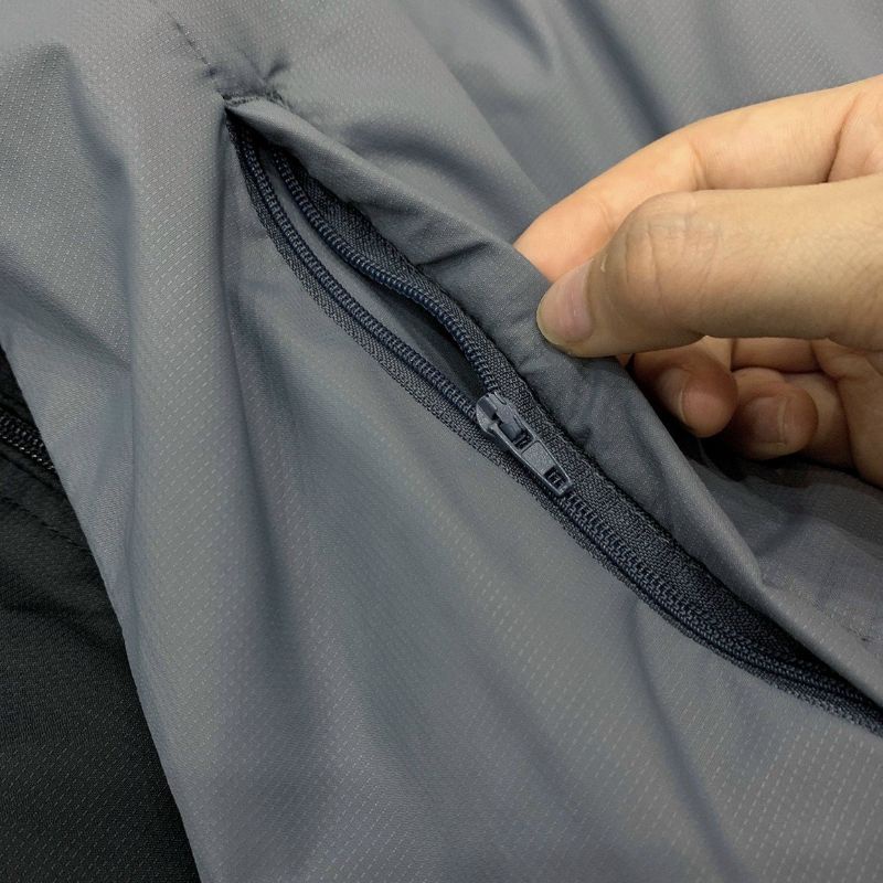 Áo khoác gió nam hai lớp lót lưới xuất dư vải gió gân cao cấp.