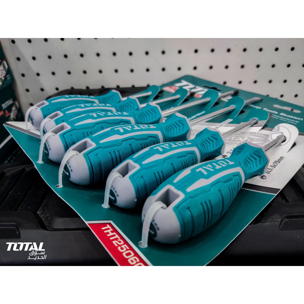 Bộ 6 tua vít Total THT250606 - gồm 3 vít dẹp và 3 vít bake