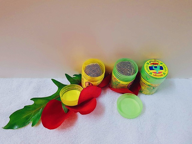 Dầu thái lan. Hộp hít mũi thảo mộc chống say tàu xe Thái Lan 🇹🇭. dầu gió thái lan. dầu hít thái lan