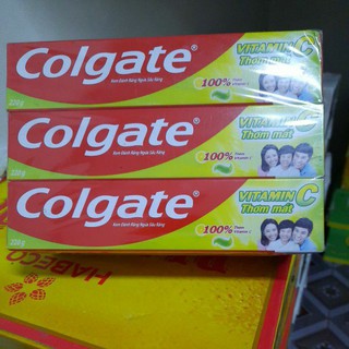 h Kem đánh răng colgate vitamin C