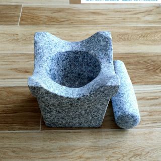 Cối đá vuông cổ xưa đk 12cm