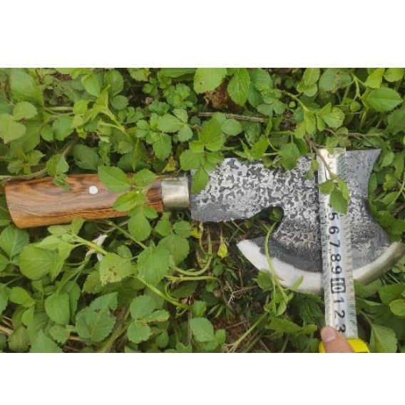 RÌU CHẶT CÂY, CHẶT XƯƠNG- LÀNG RÈN PHÚC SEN CAO BẰNG.