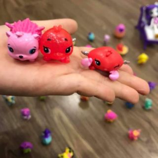Trứng hatchimals/ shopkins
