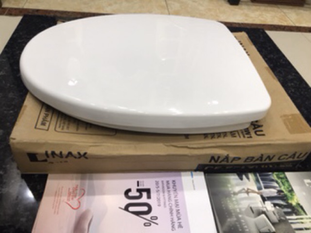 Nắp bàn cầu inax 504 306 333 chính hãng