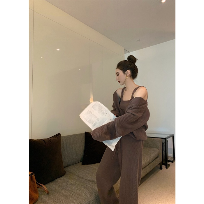 Set quần áo len 3 mảnh