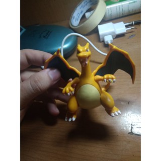 Mô hình pokemon Charizard Tart 2014