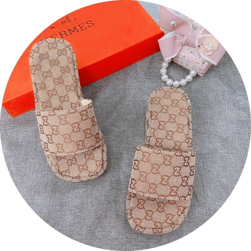 Dép xuồng Gu,, Xì chữ nhỏ cao 5p tôn dáng