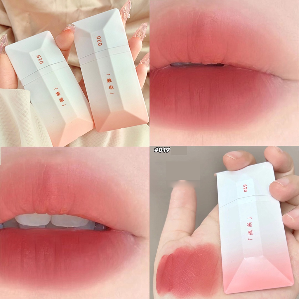 Son Môi Kiêm Má Hồng 4 Màu Nhung Lì Gợi Cảm Chống Nước Lâu Trôi Không Dính Cốc Trang Điểm Cho Nữ