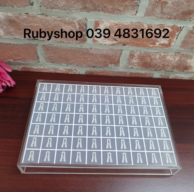 Khay  mika trưng bày nhẫn ,
