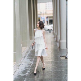 Đầm tầng freesize giá 210K